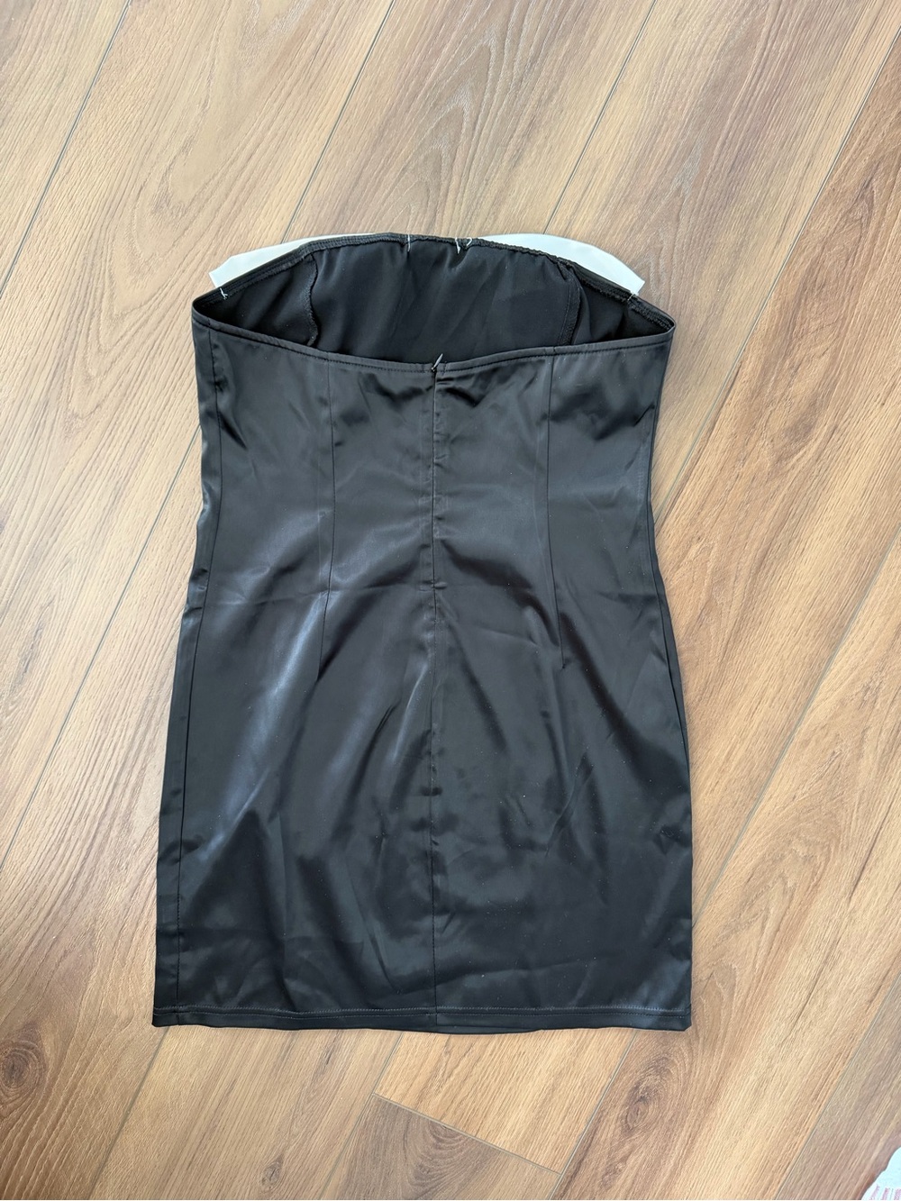 Strapless Black Mini Dress with Cream Bow - Picture 7 of 7
